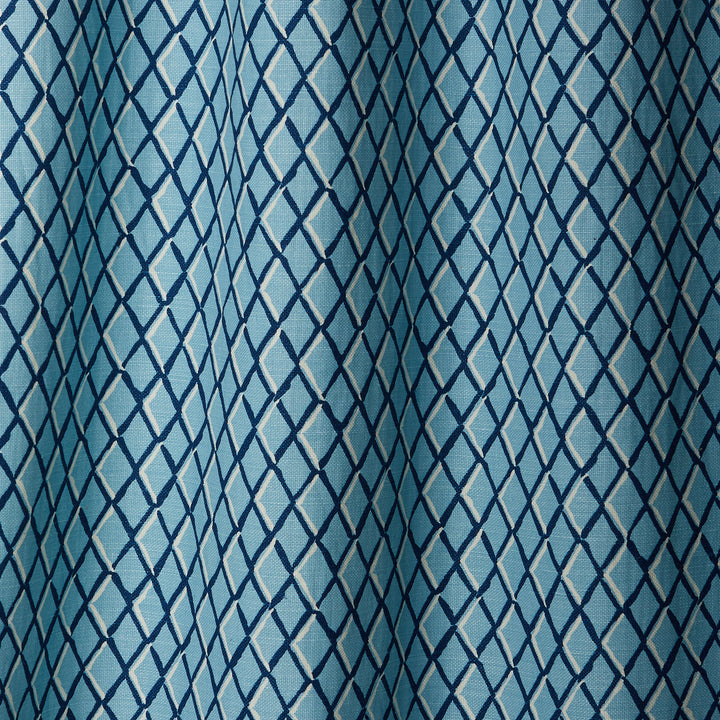 Lexington Reverse Fabric in Windsor